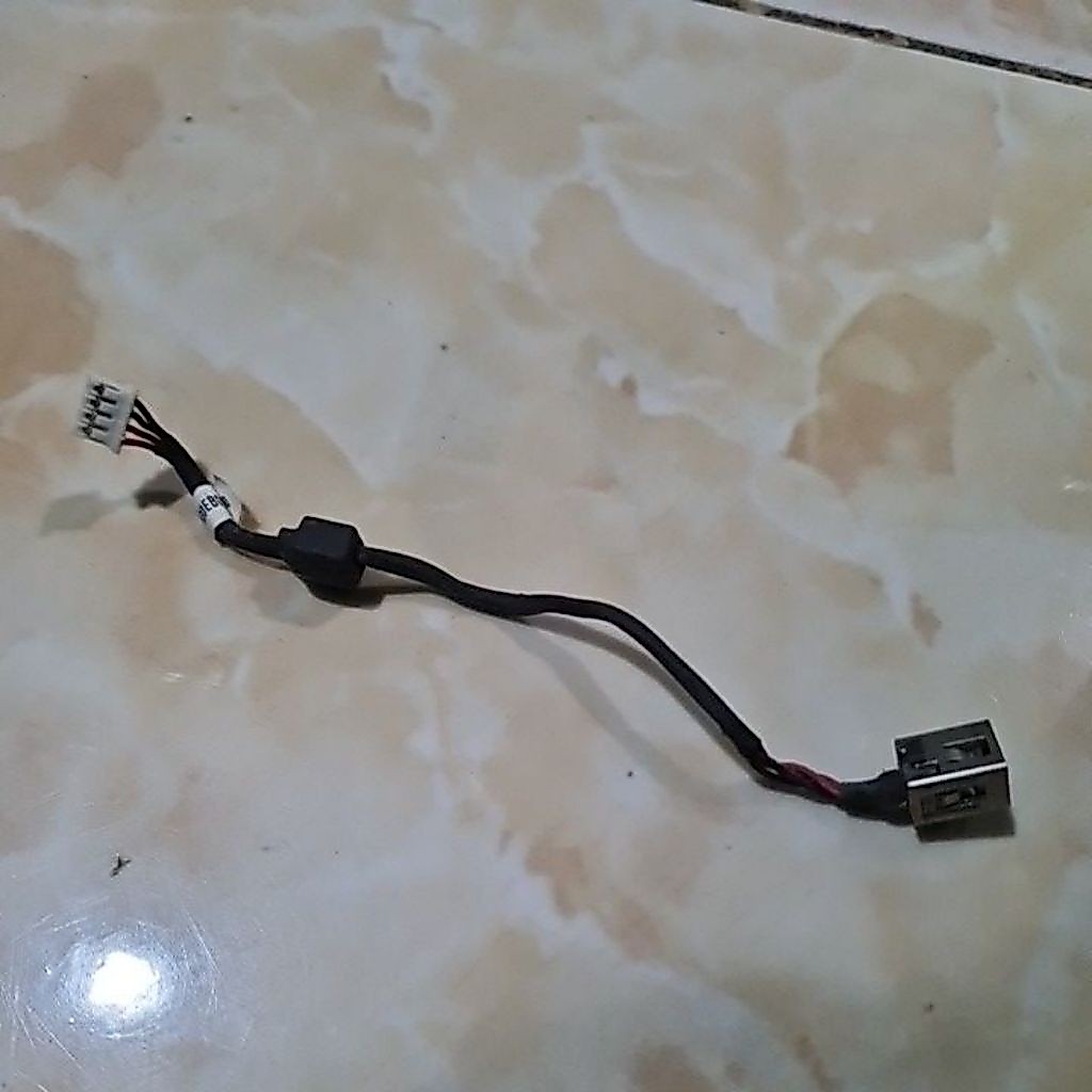soket power laptop Asus AMD E ll
