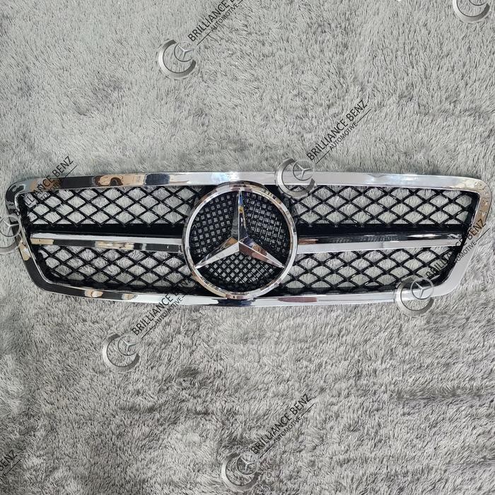 GRILL AMG STYLE MERCEDES W203 C200 C230 C240 2000-2007 GRILLE AMG W203 - SILVER