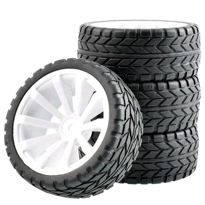 1pcs ban + velg onroad touring rc 1/10 hsp tamiya wltoys 144001 12 LC - Putih by Urbanite store