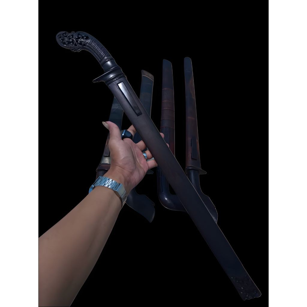 Pusaka Trah Kasepuhan Cirebon - Pedang Perahu Nangkub  - Golok Ujung Turun - Pedang Sepuh - Golok Se