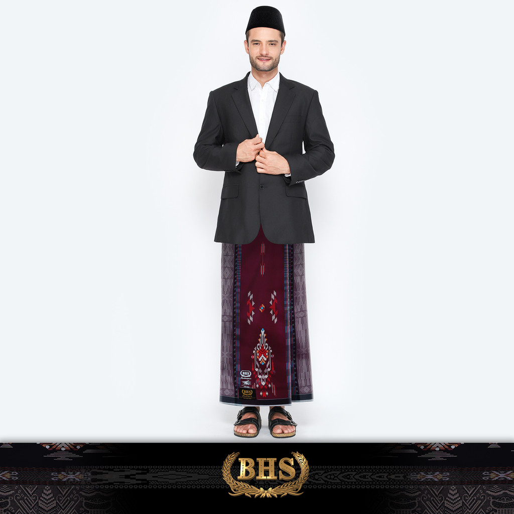 Sarung BHS Masterpiece Gold Motif M81 SGE Merah Hati