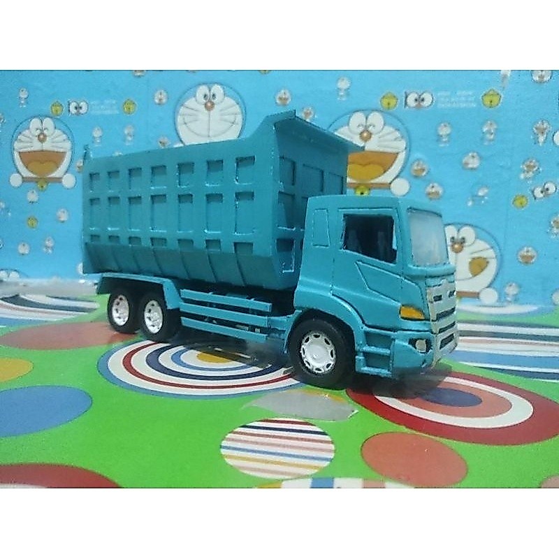 MAINAN MINIATUR TRUK PLASTIK HINO FUSO NISSAN MERCY