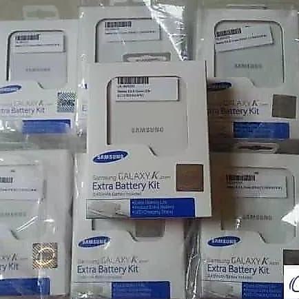 SAMSUNG Extra Battery Kit Galaxy K Zoom Original