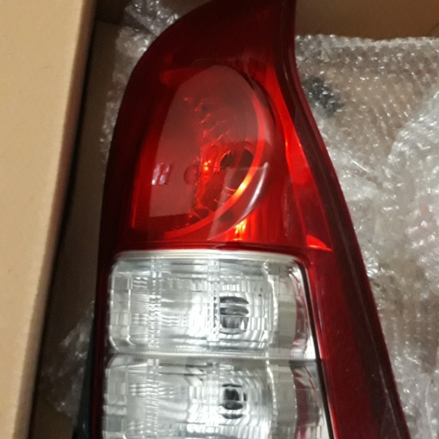 Lampu Belakang/stoplamp Kiri Avanza Xenia 2012-2015 Ori