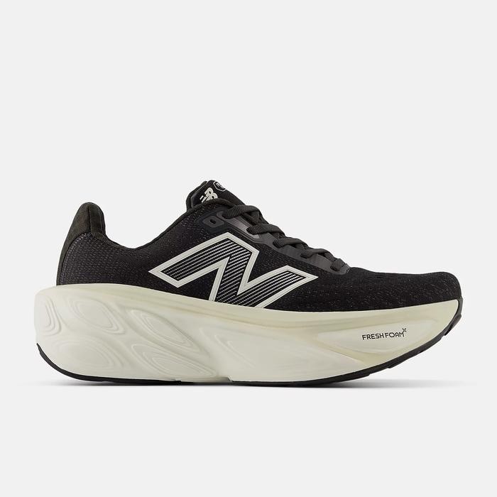 Sepatu Running Pria NB Fresh Foam X More v5 Black Cement with Sea Salt and Linen Original MMORCD5