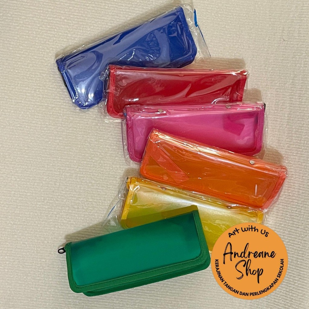 

Kotak Pensil Plastik Resleting V-Tec KP-20PLS – Ukuran 20x10x3 cm, Aneka Warna