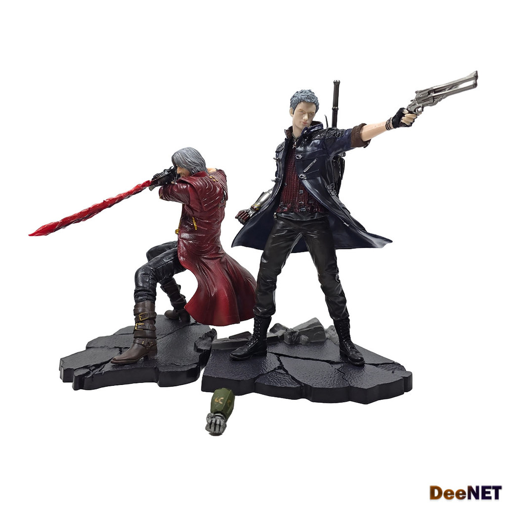 Dante and Nero Devil May Cry 5 28cm Action Figure PVC
