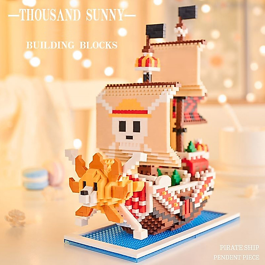 Bricks Kapal One Piece Thousand Sunny Mini Blok Bangunan Merry Pirate Ship Edukasi Puzzle ABS