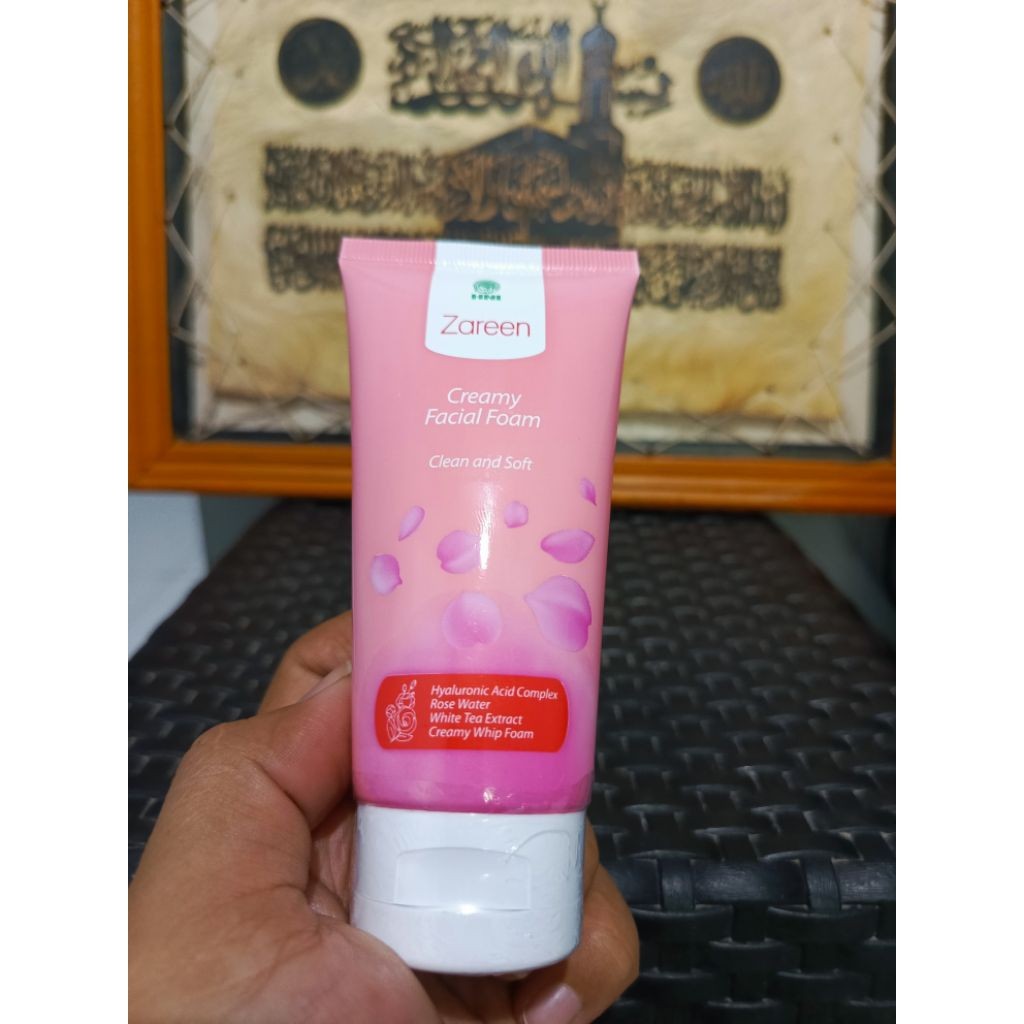 Zareen Creamy Facial Foam merupakan produk skincare facial wash HNI HPAI