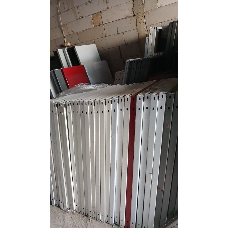 Ambalan Rak Besi Second 120x40 Cm Konstruksi Kokoh