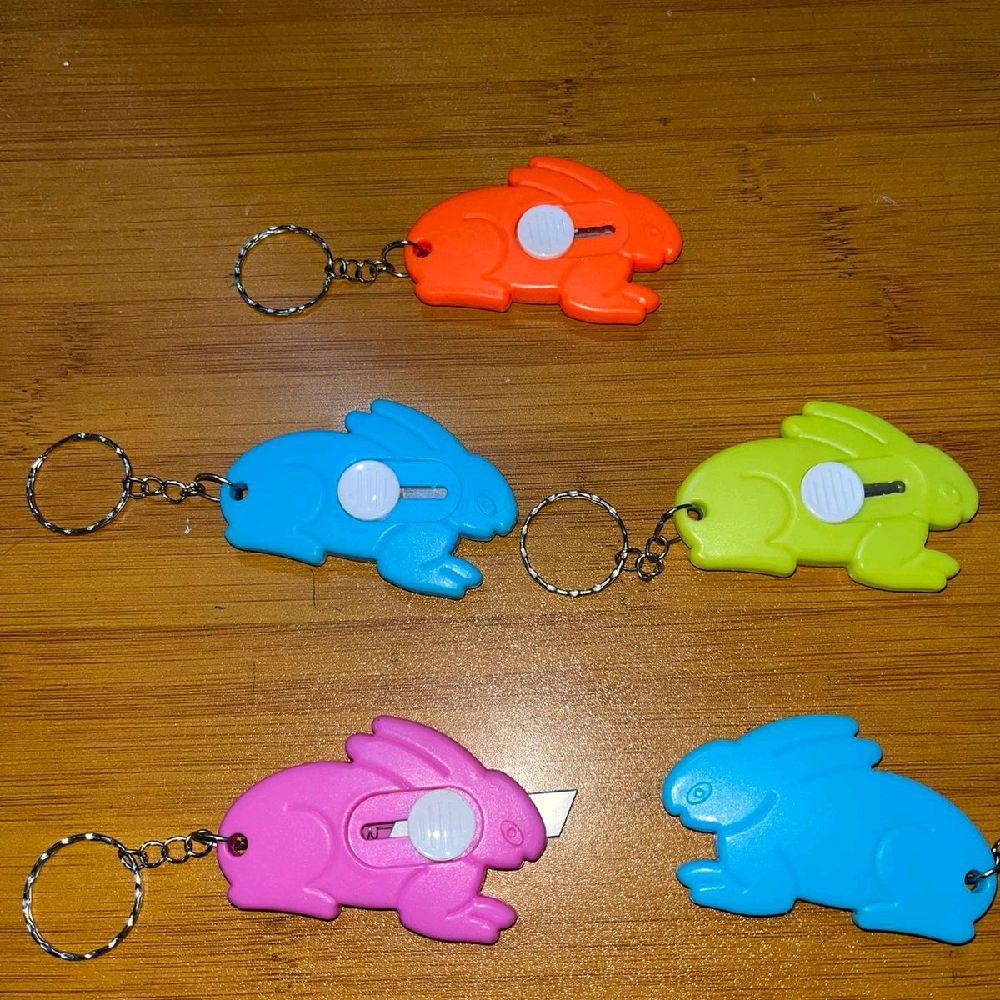 GANTUNGAN CUTTER MINI KELINCI PISAU PEMOTONG KECIL