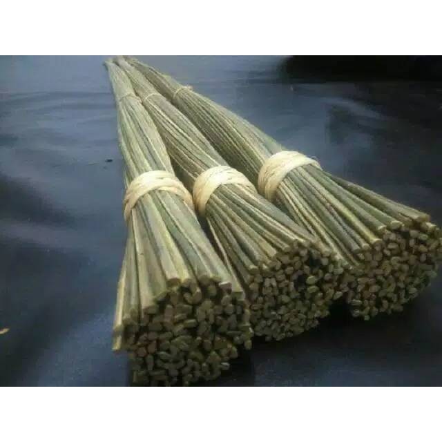 Sapu Lidi / Sapu Lidi aren / Sapu aren