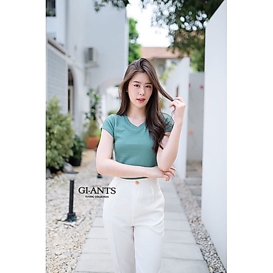 GIANTS BASIC / STUDIO || KAOS MODEL V NECK CROP || ORIGINAL IMPORT BANGKOK || BJGB327