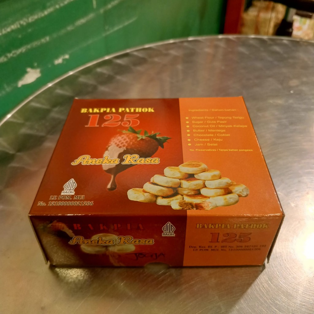 

Bakpia Pathok 125 - Bakpia Kering Aneka Rasa isi 20 Free Vakum Khas Jogja