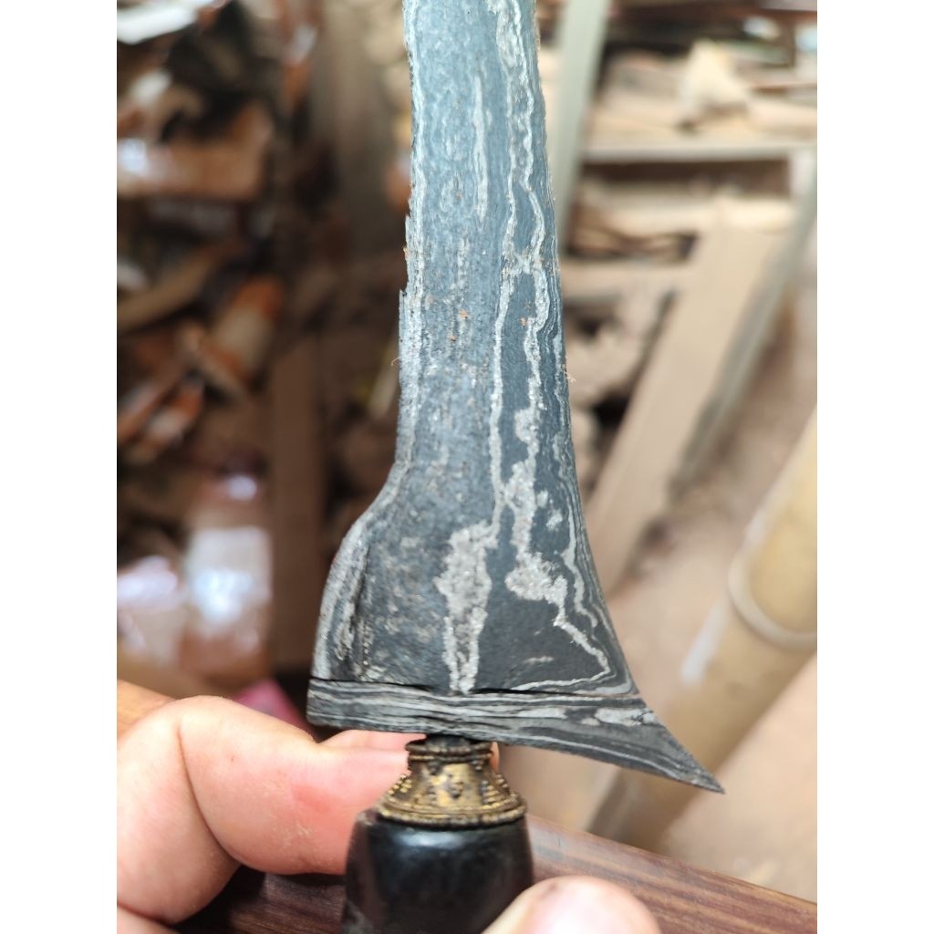 

KERIS Tilam PAMOR Wengkon Isen Sepuh Majapahit JPR001