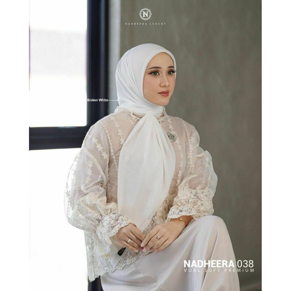 NADHEERA LUXURY HIJAB SQUARE 038 Hijab Segi Empat