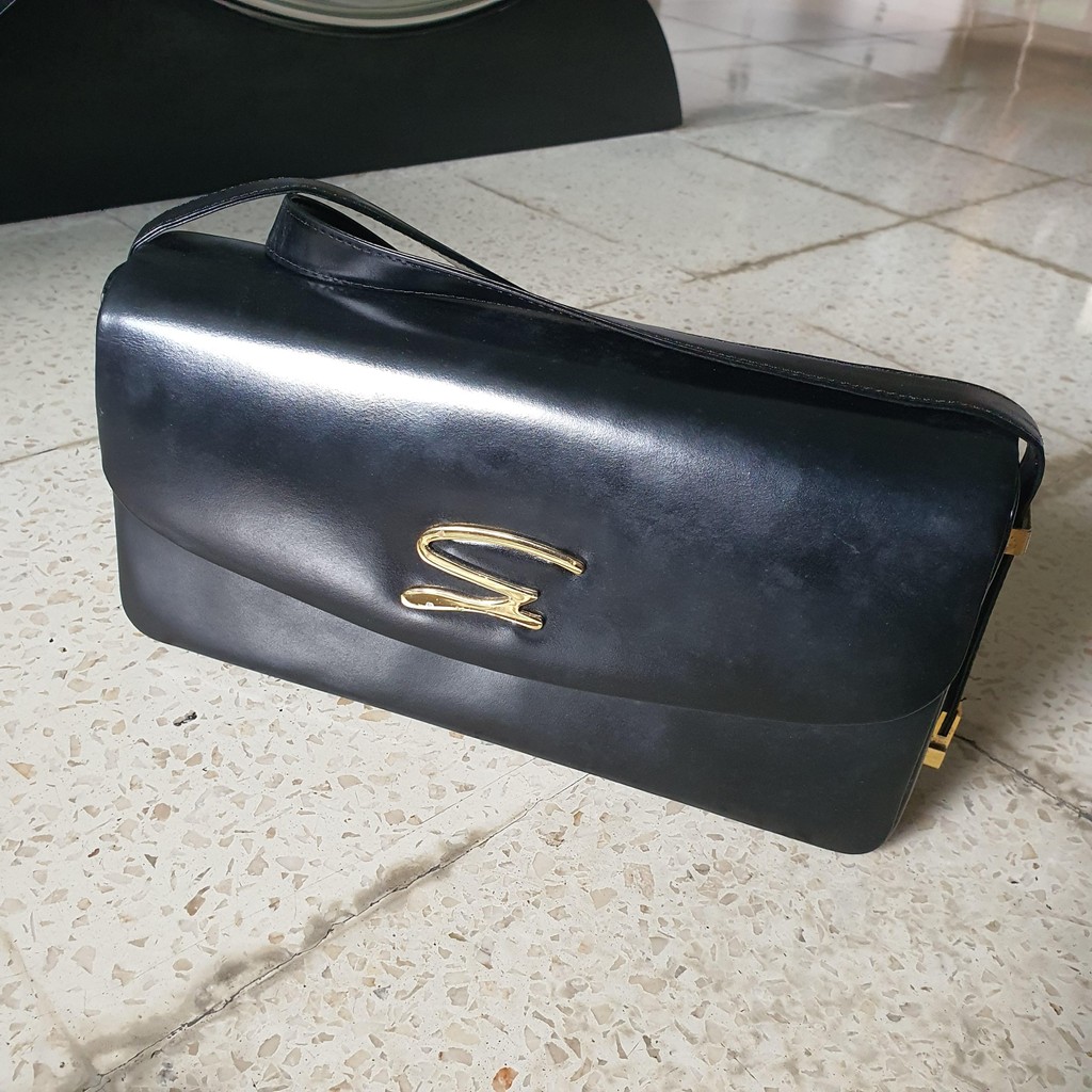 tas wanita shoulder bag hitam logo g preloved second bekas