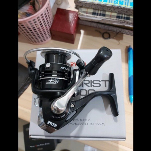 Reel ryobi accurist 2000