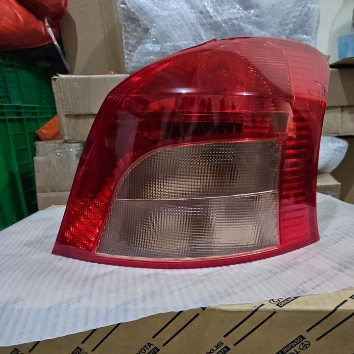 stoplamp stop lamp lampu belakang toyota yaris 2006 2007 2008 ori - kanan