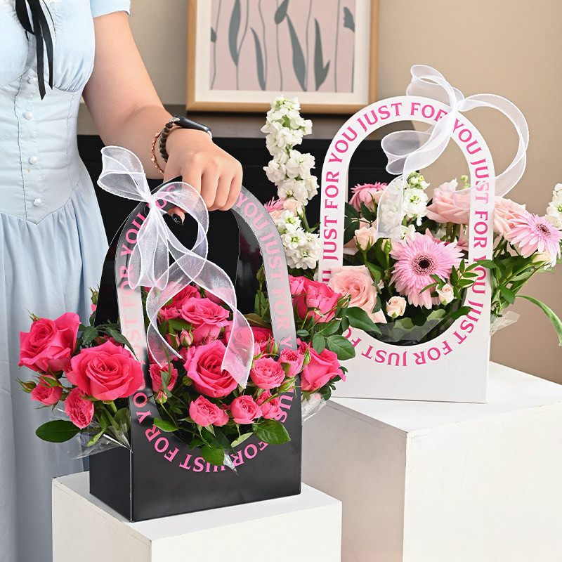 

Fleur Loom - Flower Box Just For You / Kotak Bunga / Flower Bouquet Box / Tas Bunga / Kotak Tenteng Bunga / Handy Bag