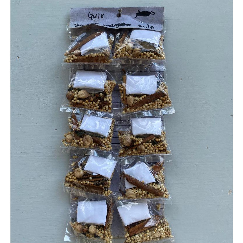 

Bumbu GULE Renteng – Rempah Asli, Tanpa Pengawet ISI 10 PICIS