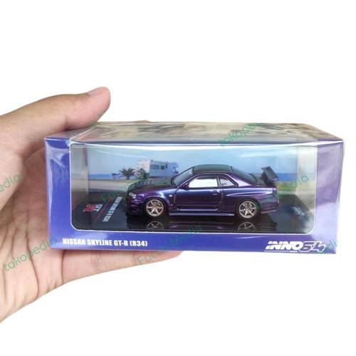 Diecast Nissan Skyline GTR R34 Midnight Purple II Inno64