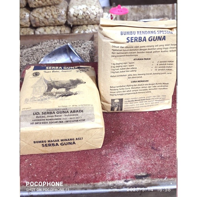 

Bumbu Rendang siap saji Serba Guna Berat 1kg isi 4 Bungkus