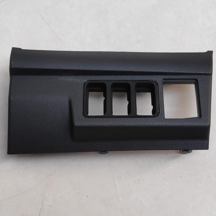 panel tempat switch untuk toyota calya dan daihatsu sigra - PANEL SWITCH SPAREPART NEW