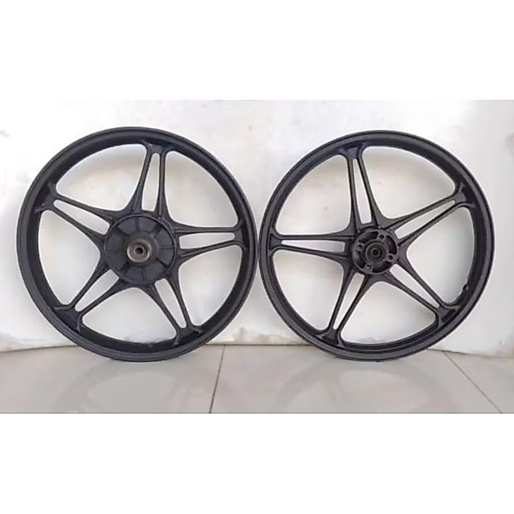 Velg Racing Sepasang Suzuki Thunder 125 ring 18