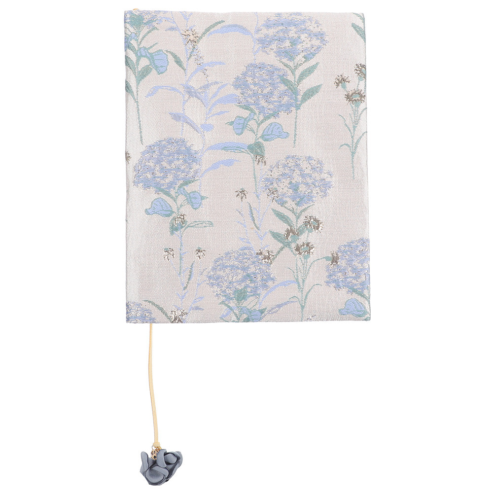 

Stylish Reusable Cloth Book Cover Wear-Resistant Scratch Proof Fabric Protective Sleeve For Students A6 Size Decorative