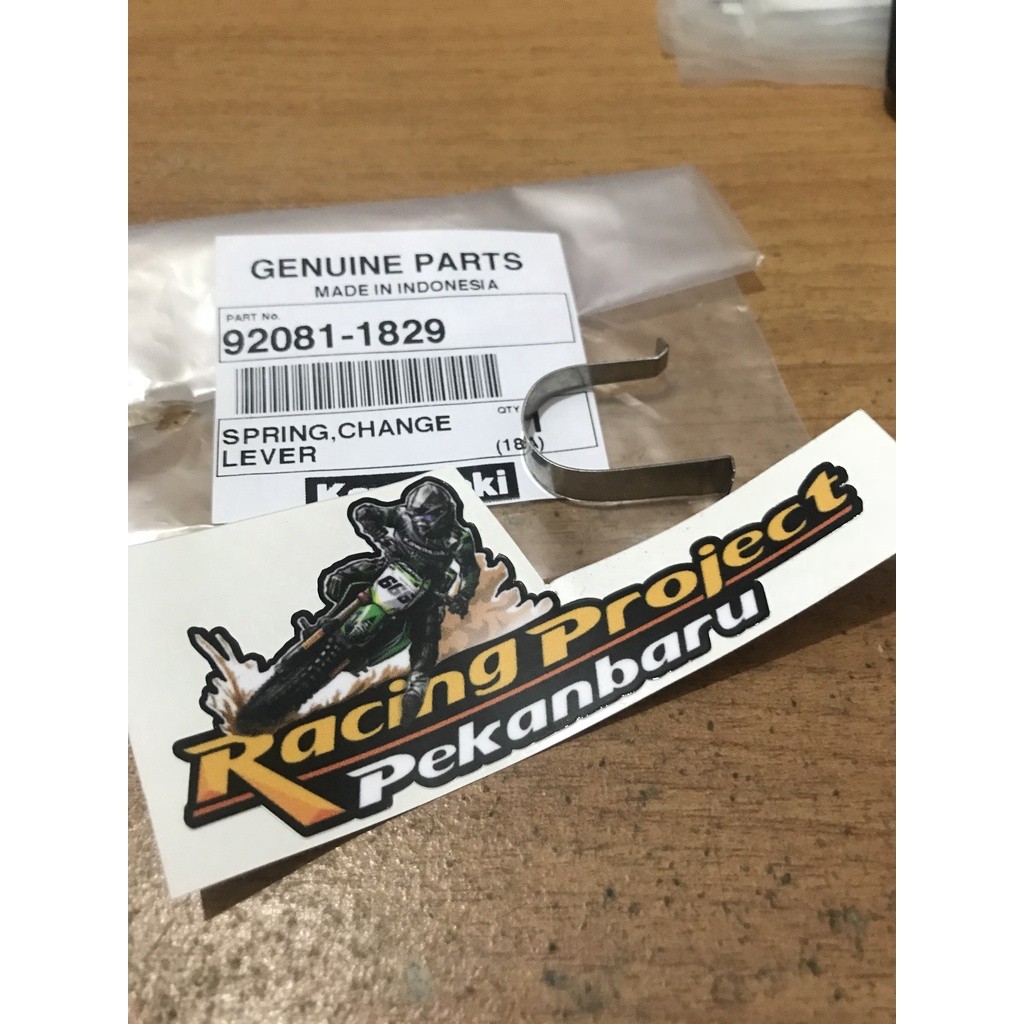 Per U KLX & Ninja Original Kawasaki - Spring U Operan gigi - ORIGINAL KAWASAKI GENUINE PARTS