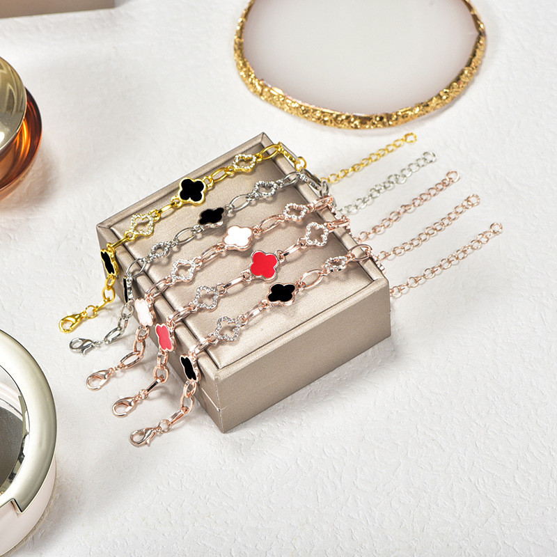 Gelang Berlian Berlian Fashion Empat-daun Gelang Clover Gelang Korea Gaya Pria Dan Wanita Aksesoris 