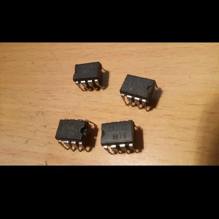 LEW99 IC CLOCK ECHO MN3102 MN 3102 National