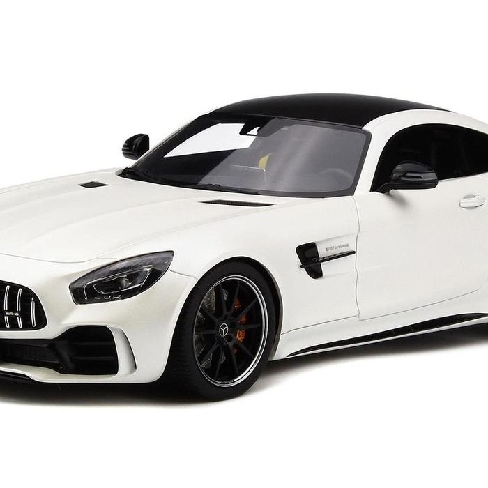 1/18 KYOSHO diecast MERCEDES BENZ AMG GT R WHITE