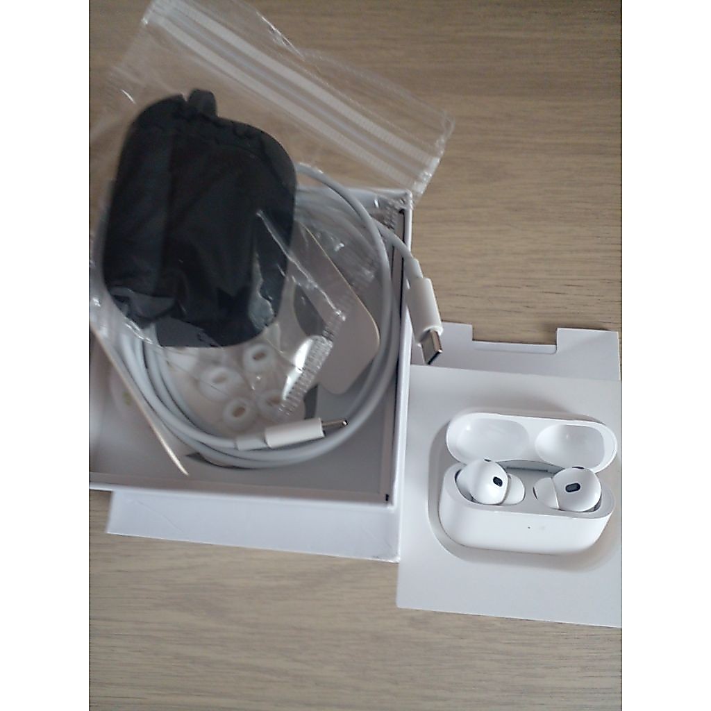 APPLE AIRPODS ORIGINAL PRO GEN KE 2 BEKAS MULUS SIAP PAKAI PRELOVED