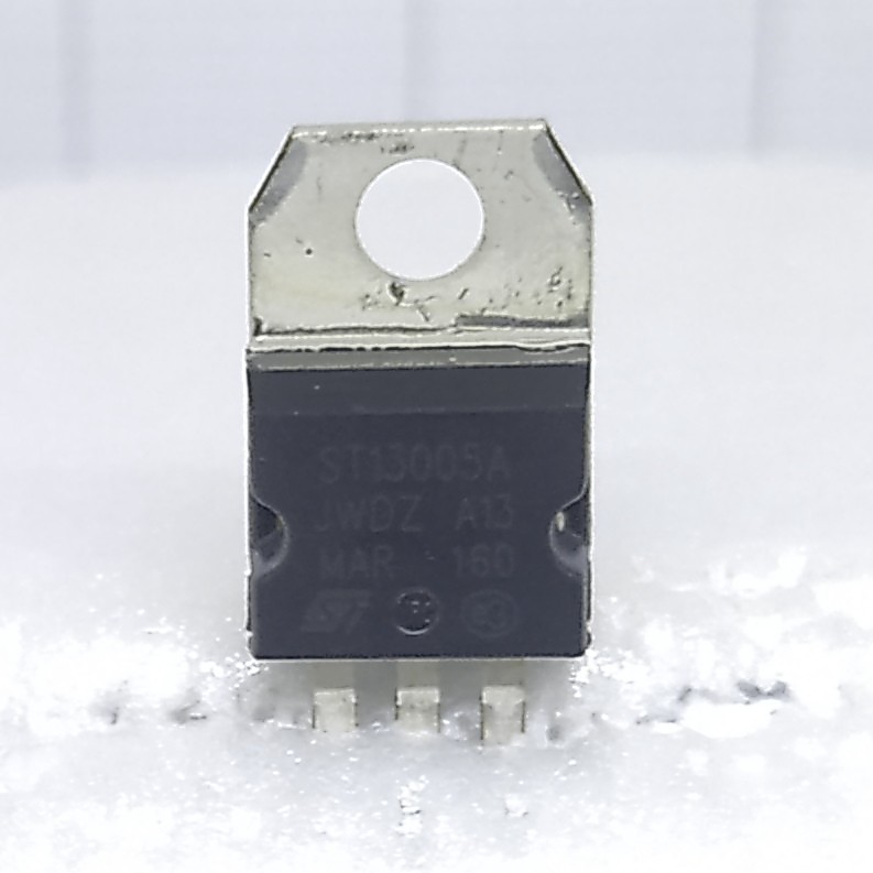 MJE13005 / MJE 13005 / Transistor MJE 13005