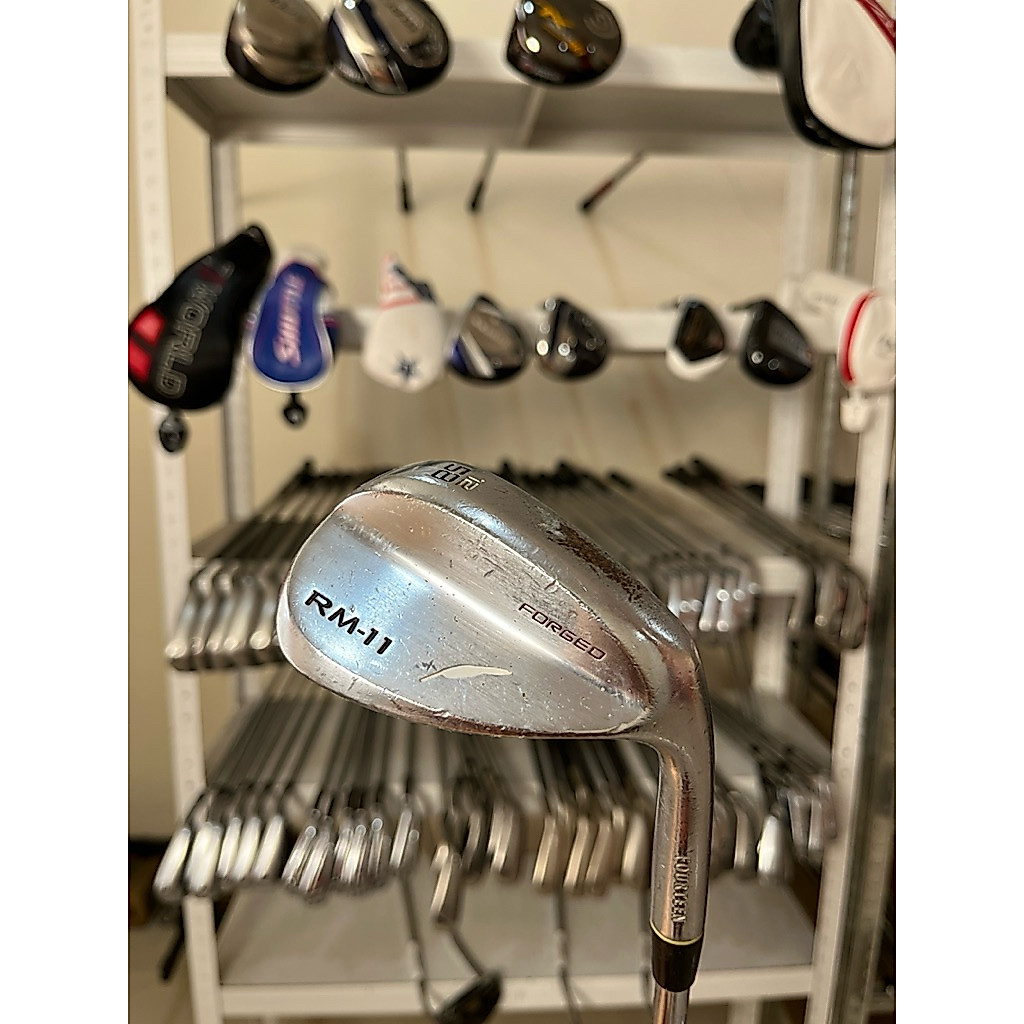 Wedge 58 Fourteen RM11 Forged shaft Dynamic Gold