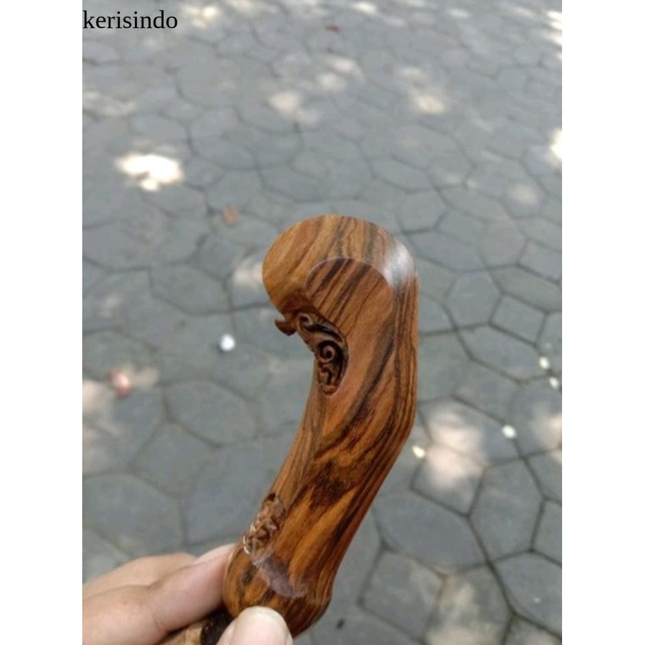 Deder Keris Handle Keris Kayu Gaharu Solo Krawangan KI4