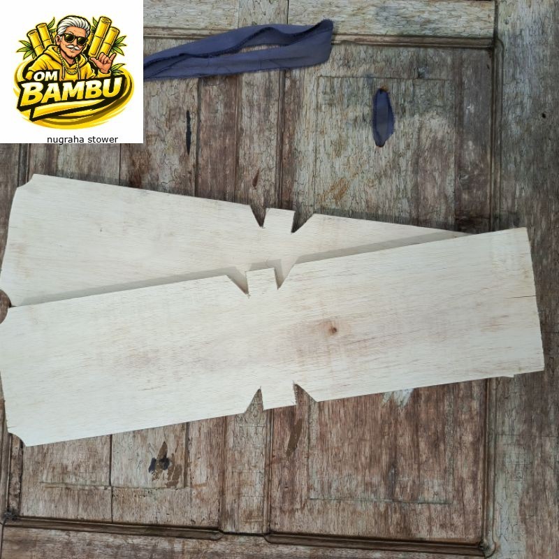 papan nisan kayu /padung nisan