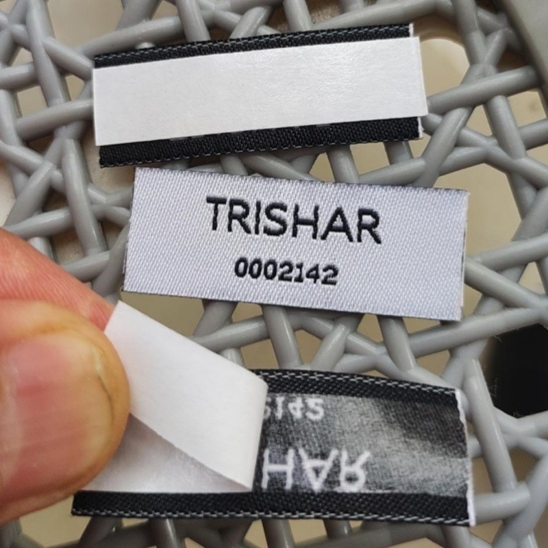 

500pcs Custom Self adhesive sticky Labels for Paper tags/Curtain/Bag Personalised 4 * 1.2 cm Precut Garment Stickers