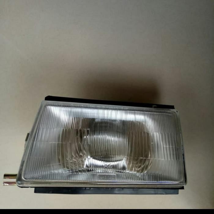 head lamp mazda 626 LX 82-83 RH TOP GRADE