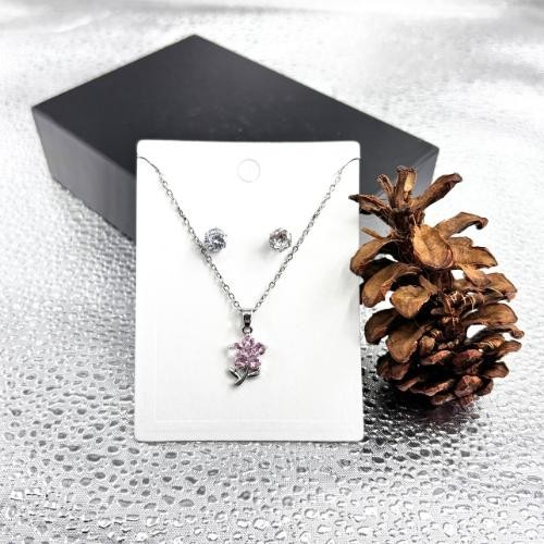 Kalung Dan Anting Titanium Silver Ruby Heart Set Perhiasan Elegan Wanita Remaja