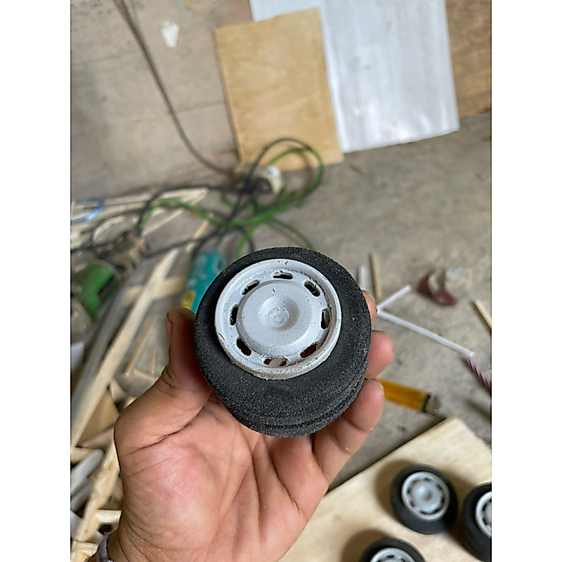 ban miniatur/ban truk oleng/roda miniatur/ban truk cnter