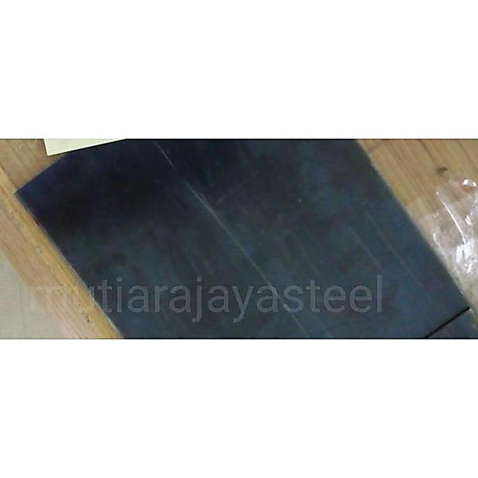 plat baja atau carbon steel