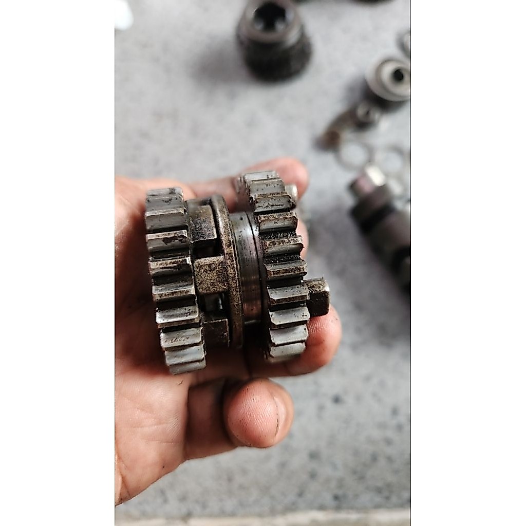 eceran rasio honda cb ko k1 k2 original gigi 1st 14T-35T gigi 2 18T gigi 4 24T-26T gigi 5 26T-24T