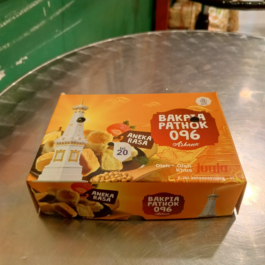 

Bakpia Pathok 096 - Bakpia Kering Aneka Rasa Isi 20 Free Vakum Khas Jogja