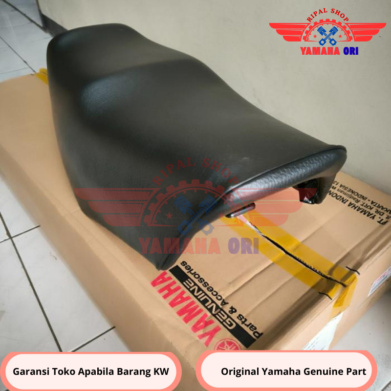 Sadel Jok Assy Hitam Polos RX King New Tahun Muda Original Yamaha 3KA-F4730-51