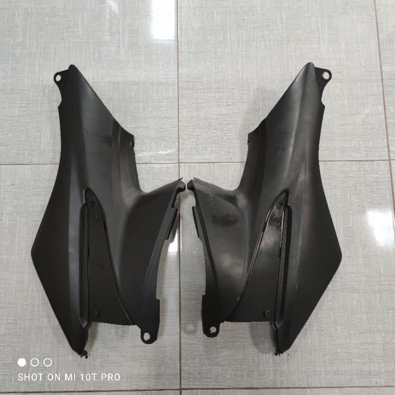 cover tangki/sambungan bodi samping Honda Supra fit new fit X