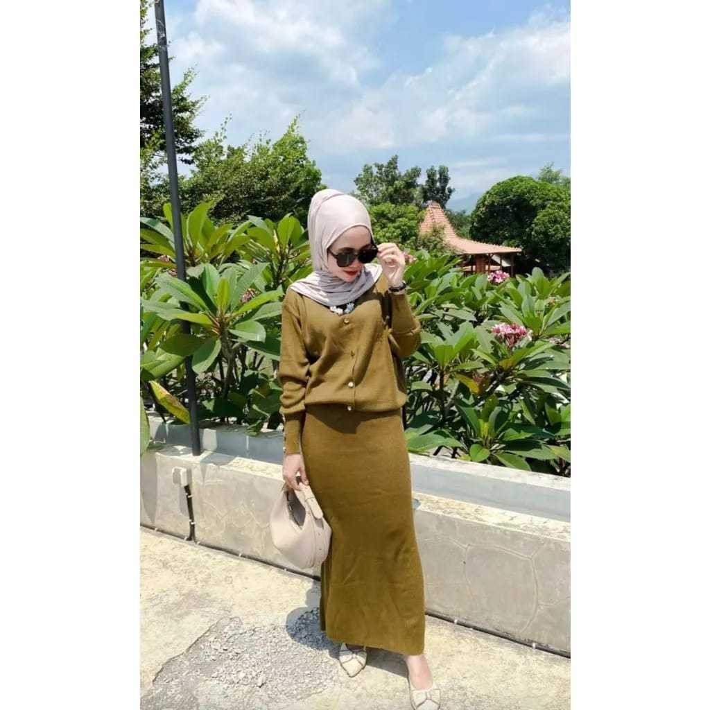 LAVONNE.STORE One Set Starla Cardigan Rajut Dan Rok Rajut Span Premium