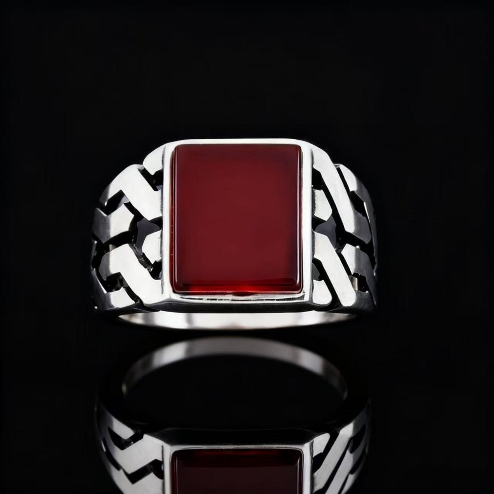 Cincin Pria Perak Rubi Kristal Permata Merah Fashion Vintage Mesin Tekstur Kepribadian Perhiasan